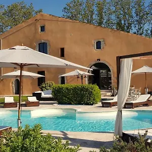 Domaine De Pradaous Bed & Breakfast Reillanne